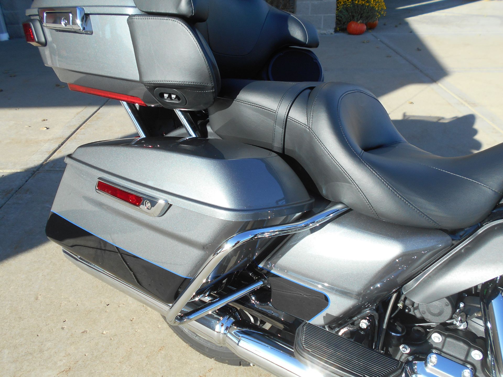 2022 Harley-Davidson Road Glide® Limited in Mauston, Wisconsin - Photo 6