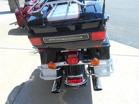 2011 Harley-Davidson Ultra Classic® Electra Glide® in Mauston, Wisconsin - Photo 7