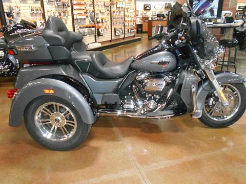 2022 Harley-Davidson Tri Glide® Ultra in Mauston, Wisconsin - Photo 1