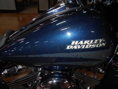 2016 Harley-Davidson Street Glide® Special in Mauston, Wisconsin - Photo 2
