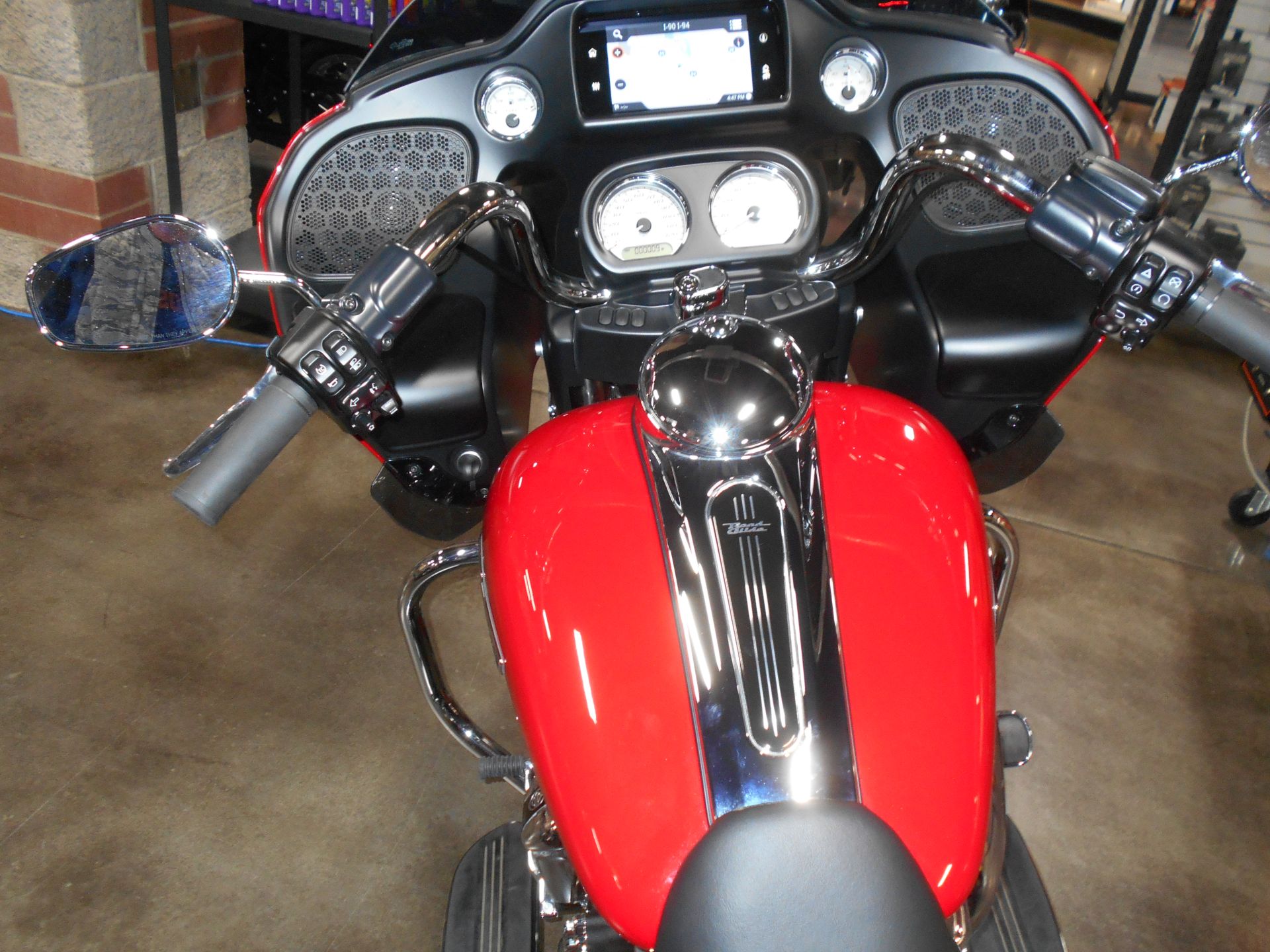 2023 Harley-Davidson Road Glide® in Mauston, Wisconsin - Photo 8