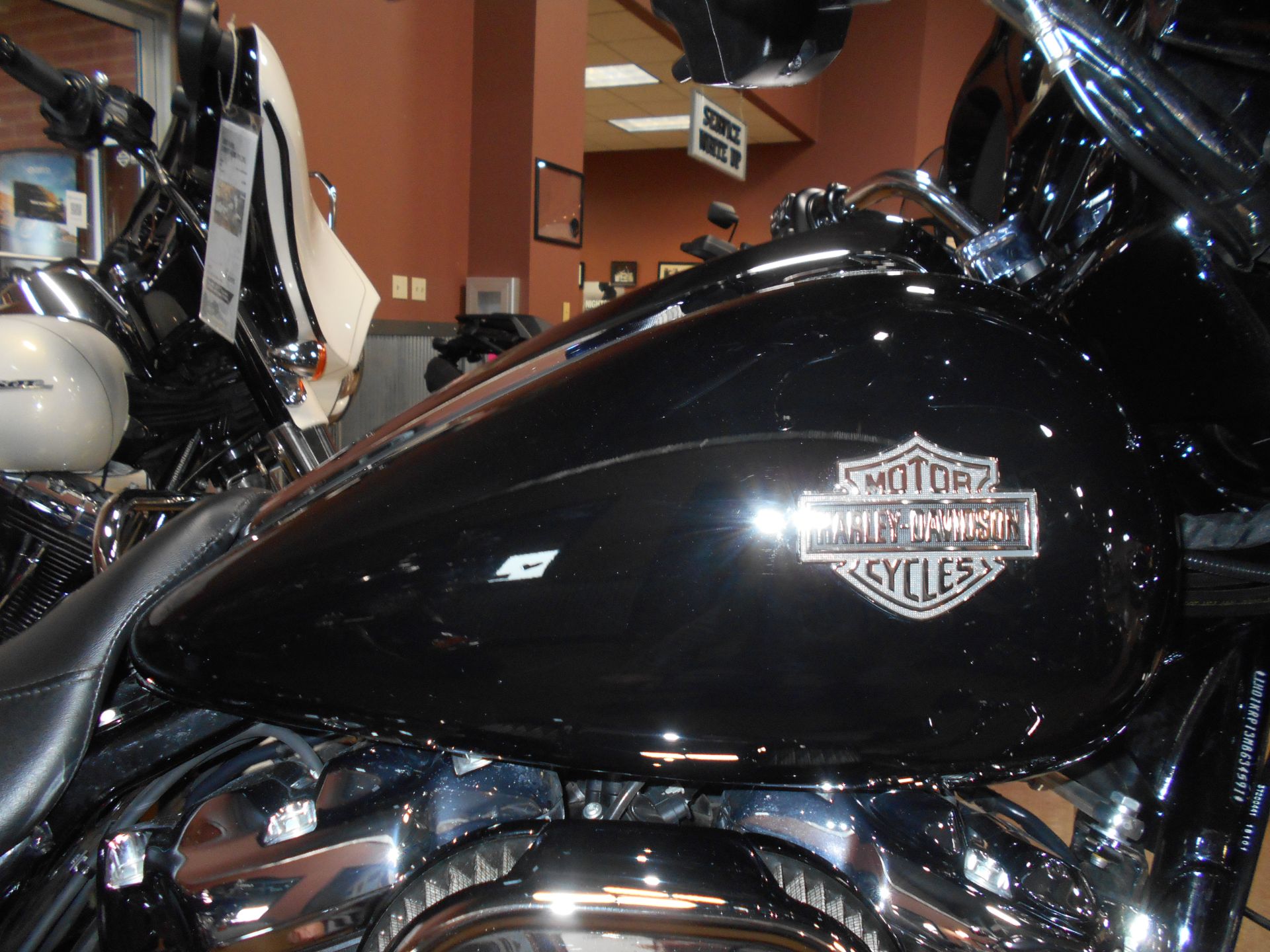 2021 Harley-Davidson Street Glide® Special in Mauston, Wisconsin - Photo 2
