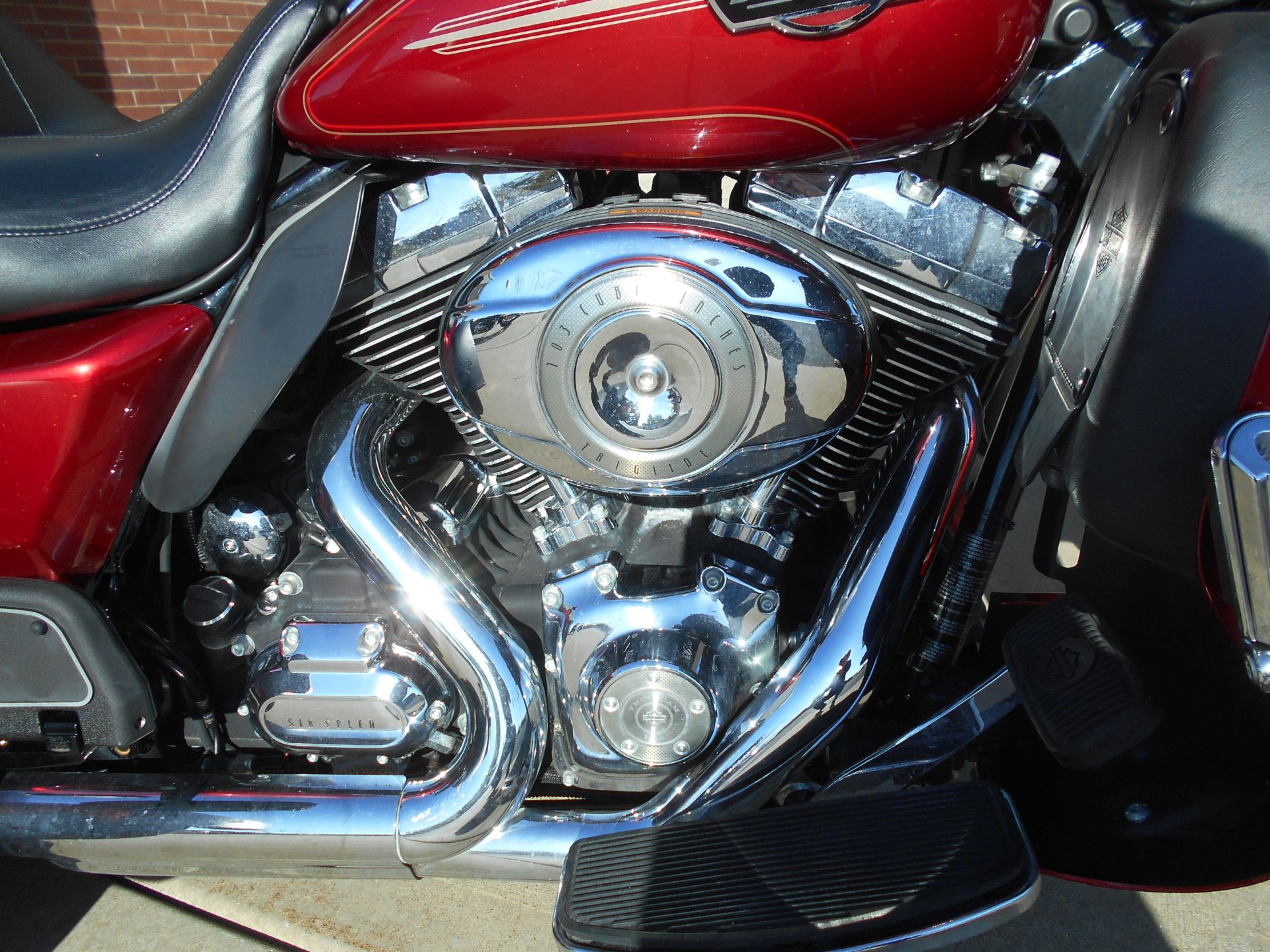 2013 Harley-Davidson Tri Glide® Ultra Classic® in Mauston, Wisconsin - Photo 5