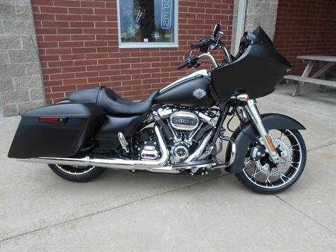2022 Harley-Davidson Road Glide® Special in Mauston, Wisconsin - Photo 1