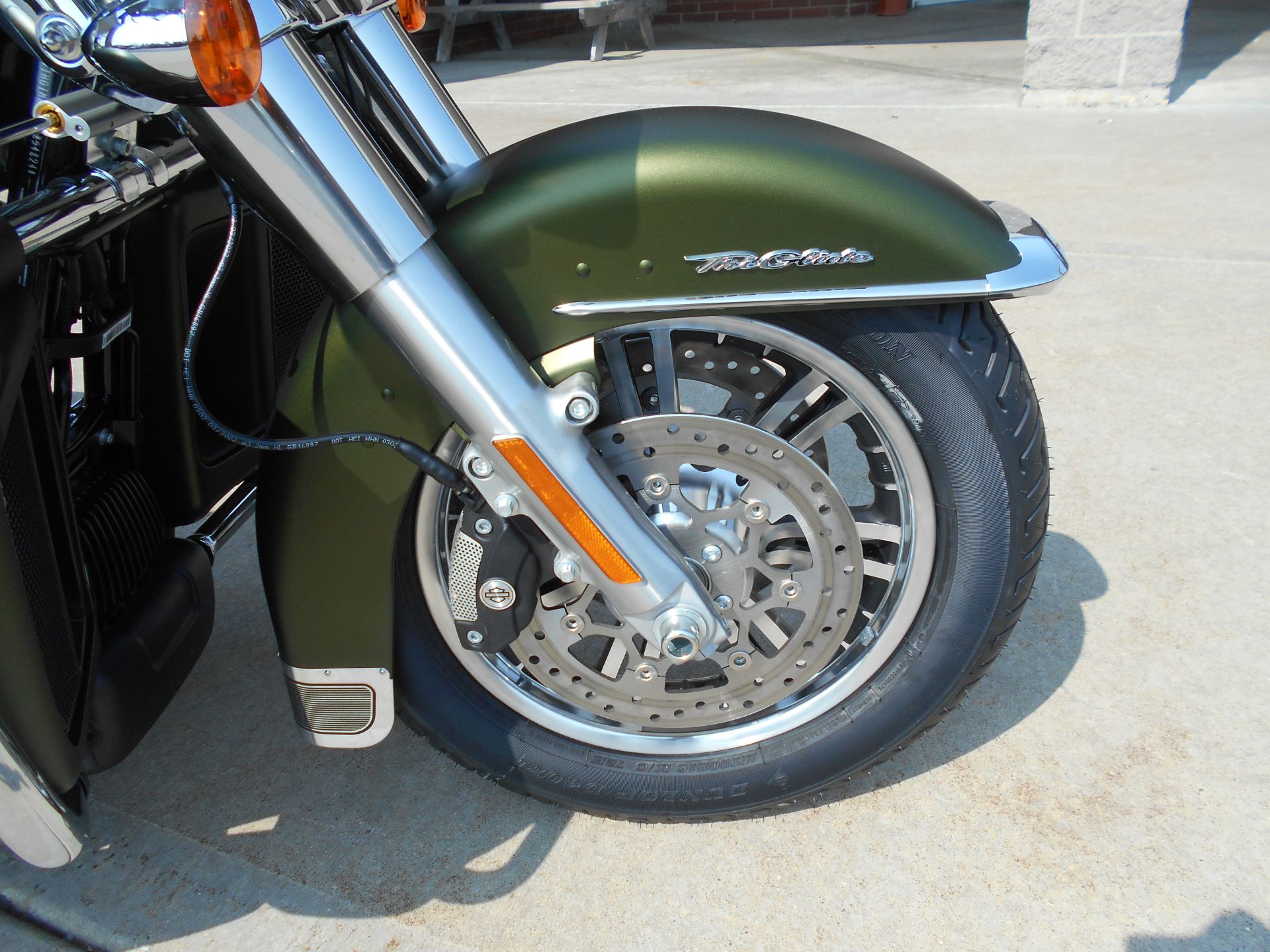 2022 Harley-Davidson Tri Glide Ultra (G.I. Enthusiast Collection) in Mauston, Wisconsin - Photo 3