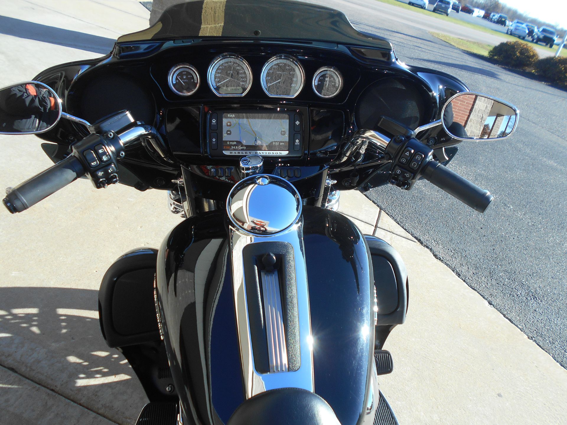 2016 Harley-Davidson Ultra Limited in Mauston, Wisconsin - Photo 8