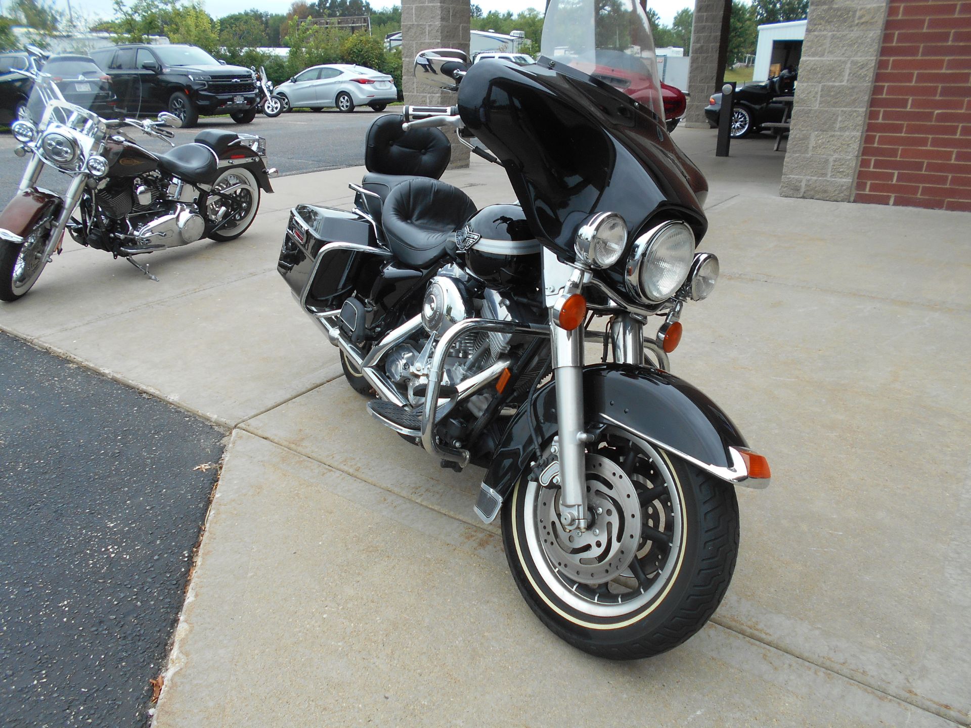 2003 Harley-Davidson FLHT/FLHTI Electra Glide® Standard in Mauston, Wisconsin - Photo 4