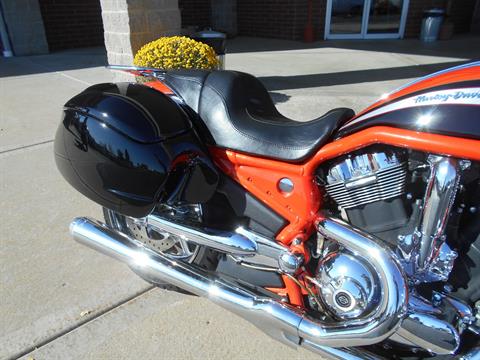 2006 Harley-Davidson CVO™ Screamin' Eagle® V-Rod® in Mauston, Wisconsin - Photo 6