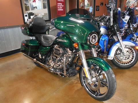 2015 Harley-Davidson Street Glide® Special in Mauston, Wisconsin - Photo 3