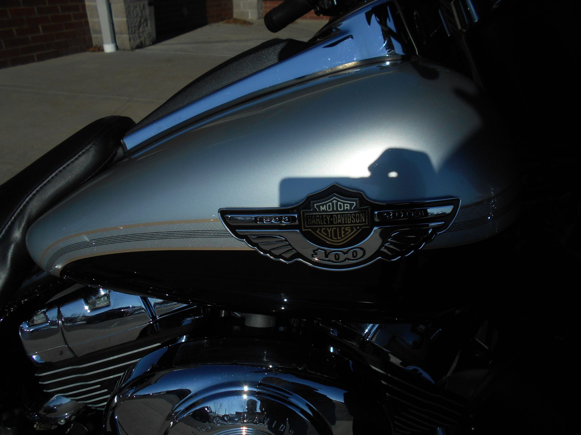 2003 Harley-Davidson FLHTCUI Ultra Classic® Electra Glide® in Mauston, Wisconsin - Photo 2