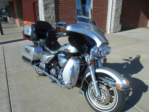 2003 Harley-Davidson FLHTCUI Ultra Classic® Electra Glide® in Mauston, Wisconsin - Photo 4