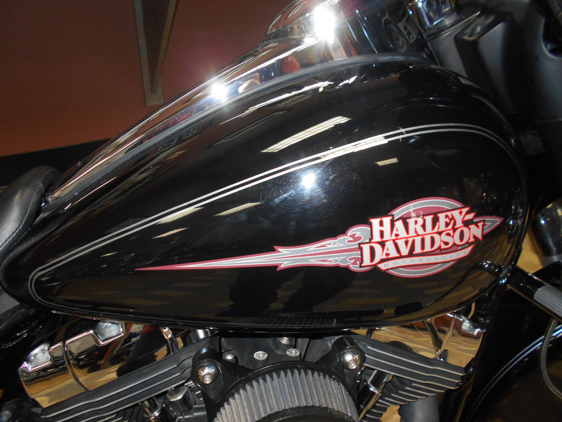 2008 Harley-Davidson Electra Glide® Classic in Mauston, Wisconsin - Photo 2