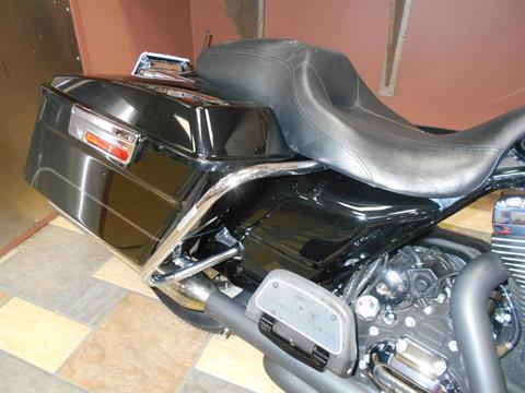 2008 Harley-Davidson Electra Glide® Classic in Mauston, Wisconsin - Photo 6