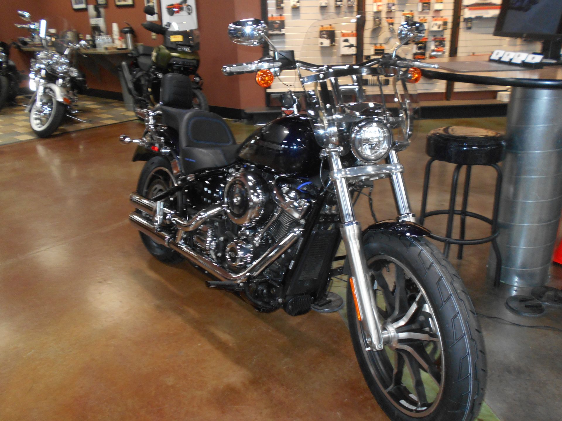 2019 Harley-Davidson Low Rider® in Mauston, Wisconsin - Photo 4