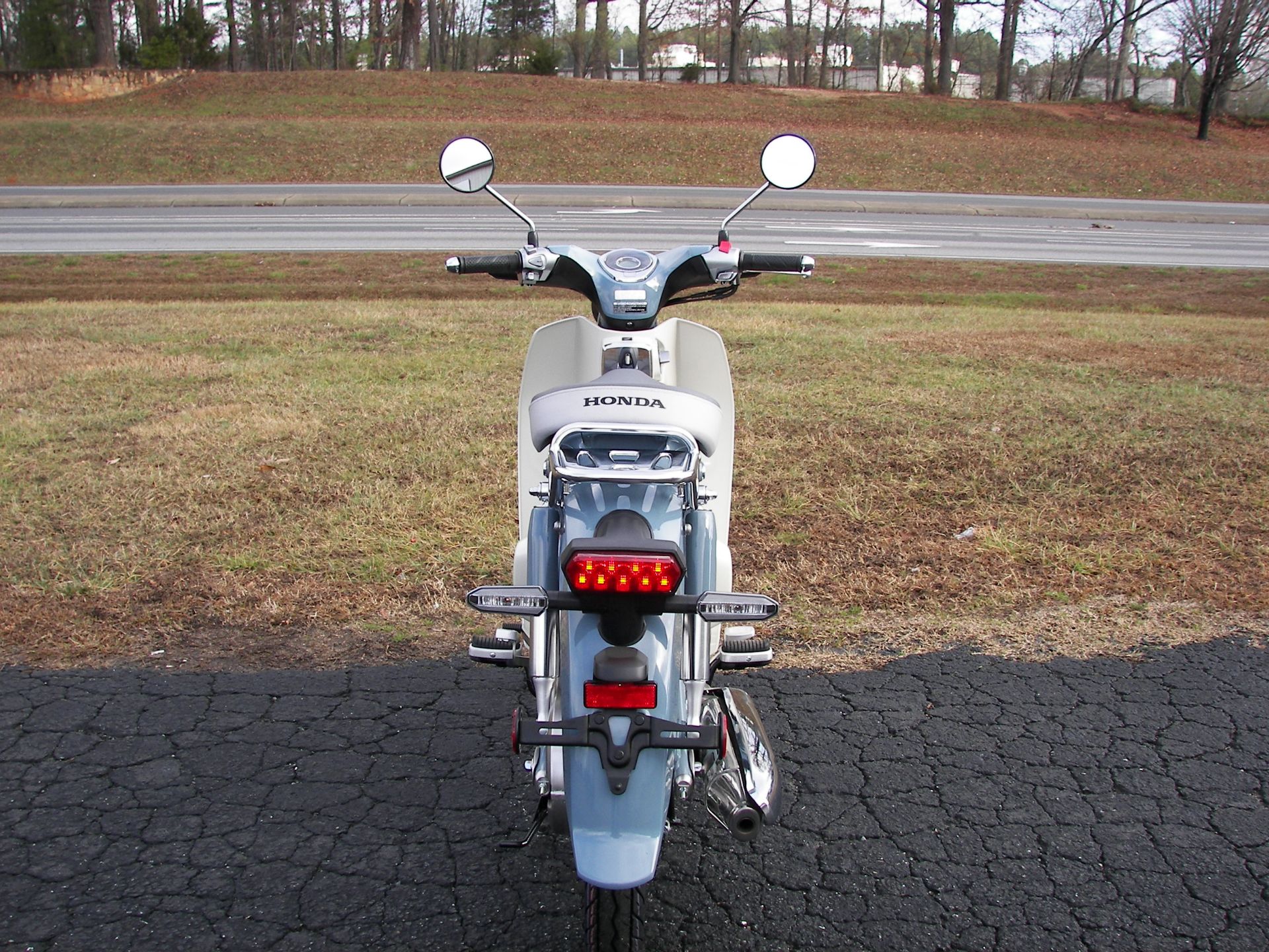 2023 Honda Super Cub C125 ABS in Shelby, North Carolina - Photo 11
