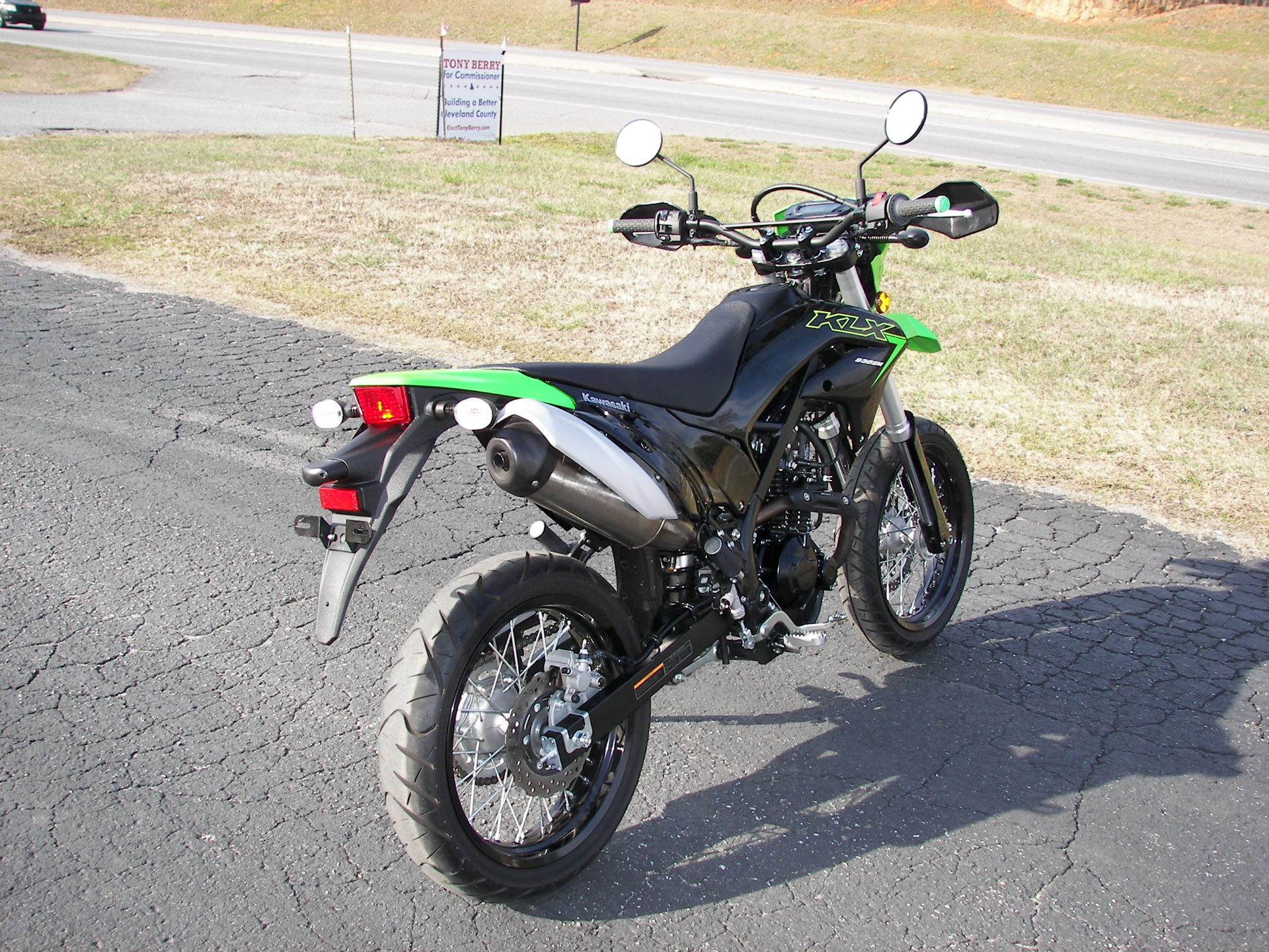 2023 Kawasaki KLX 230SM in Shelby, North Carolina - Photo 8