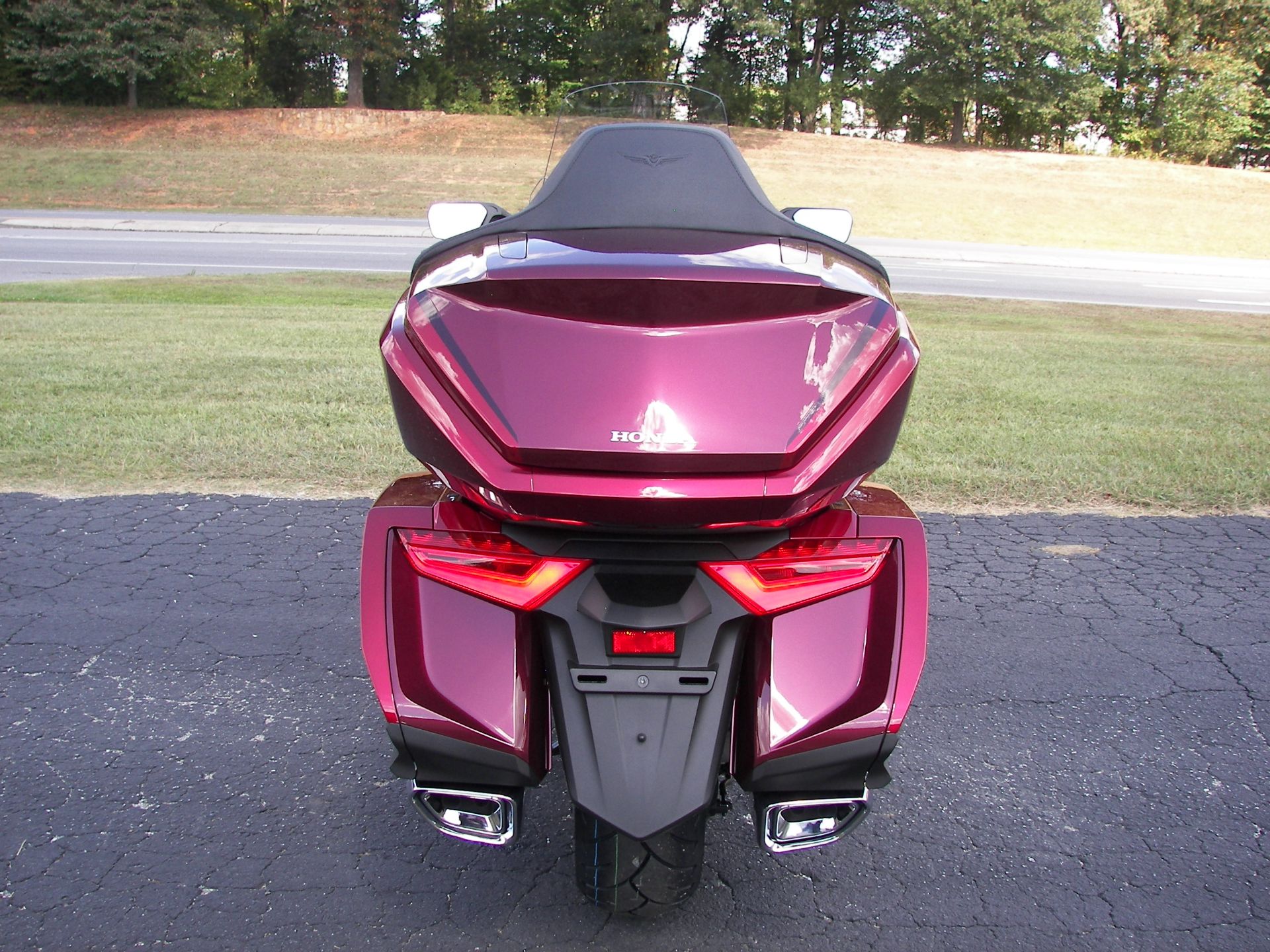 2023 Honda Gold Wing Tour in Shelby, North Carolina - Photo 6