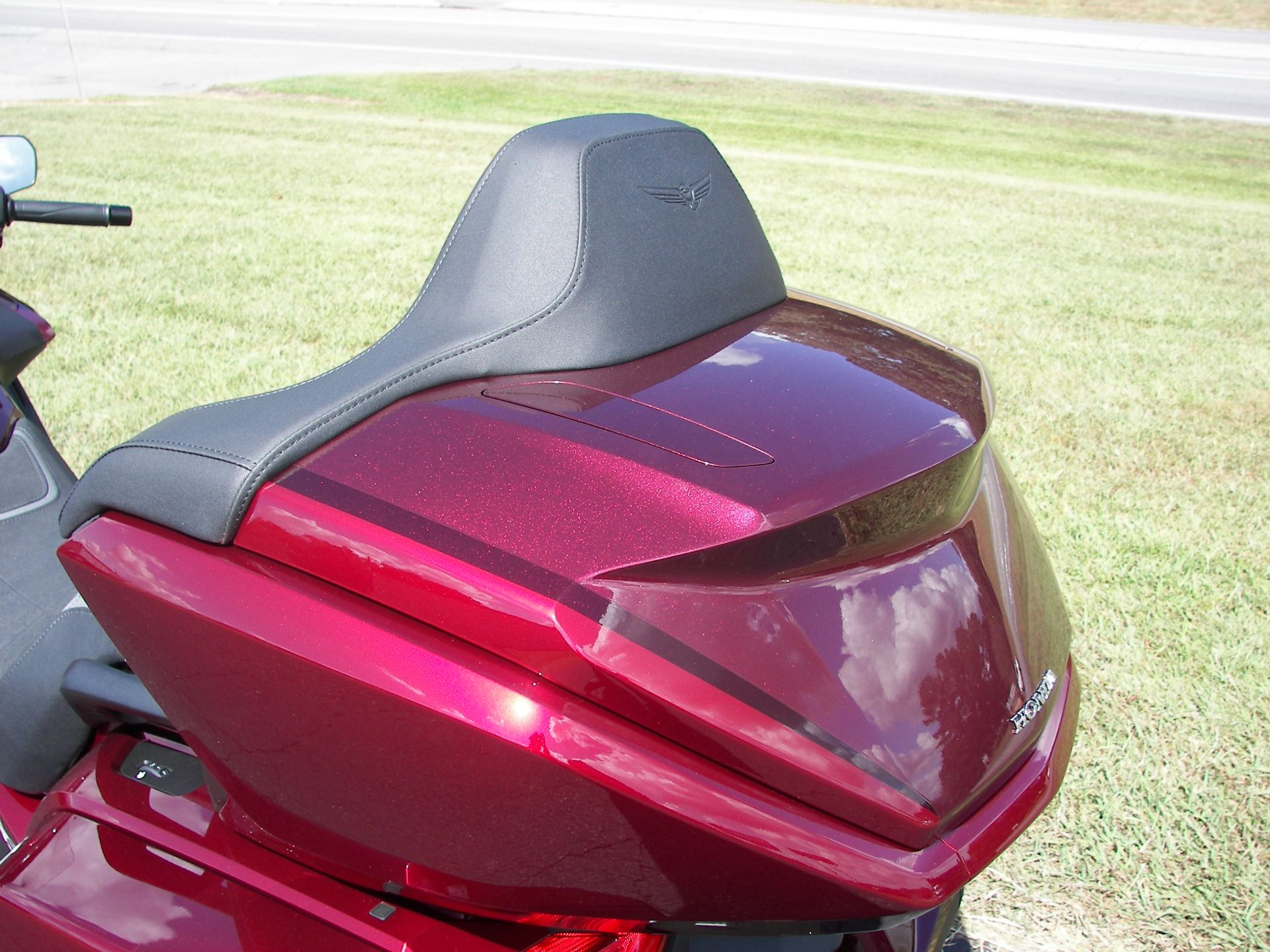 2023 Honda Gold Wing Tour in Shelby, North Carolina - Photo 10