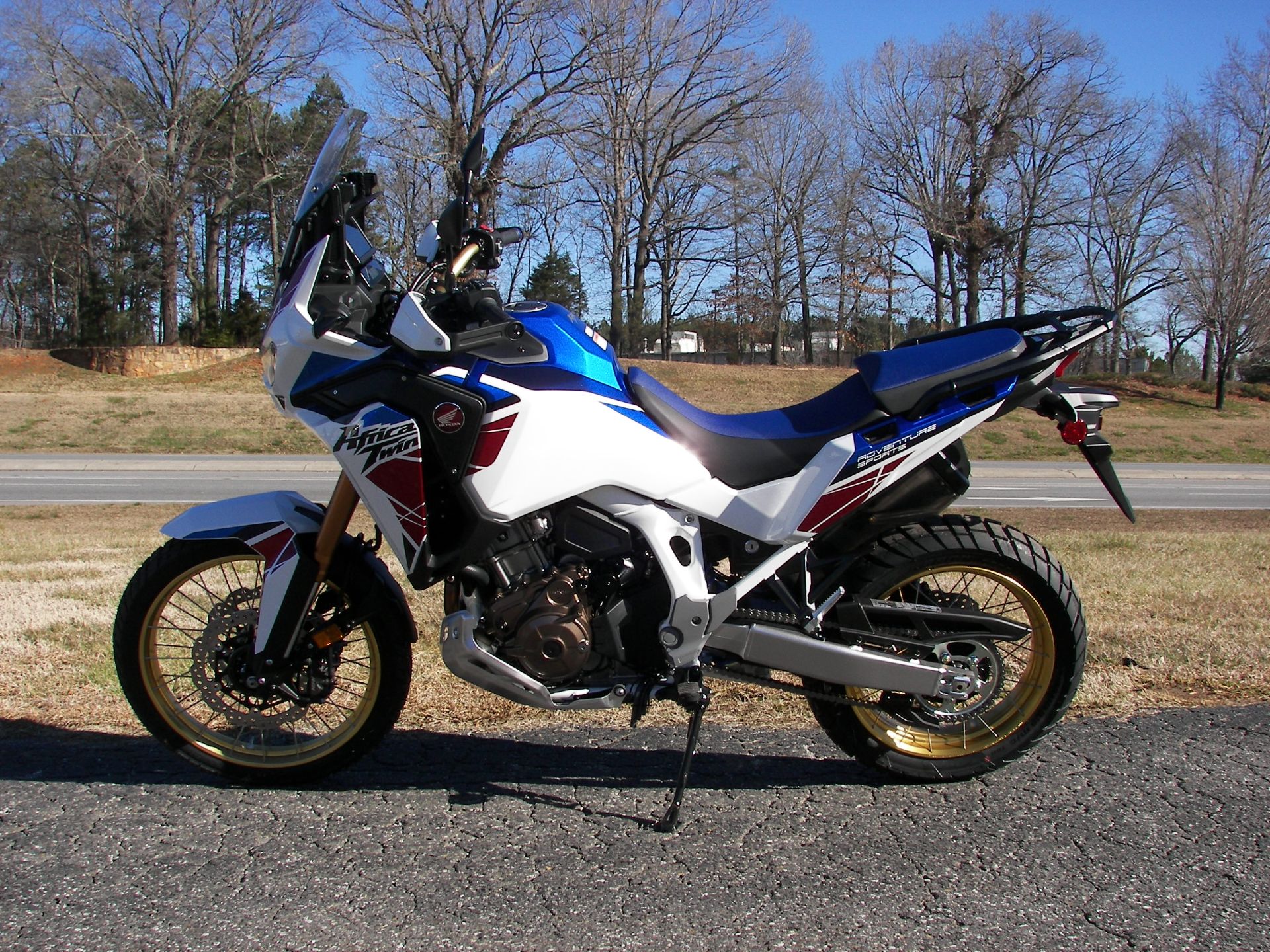 2022 Honda Africa Twin Adventure Sports ES DCT in Shelby, North Carolina - Photo 2