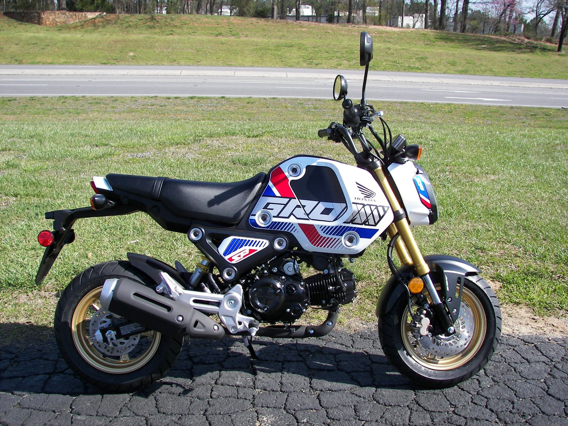 2023 Honda Grom ABS in Shelby, North Carolina - Photo 1