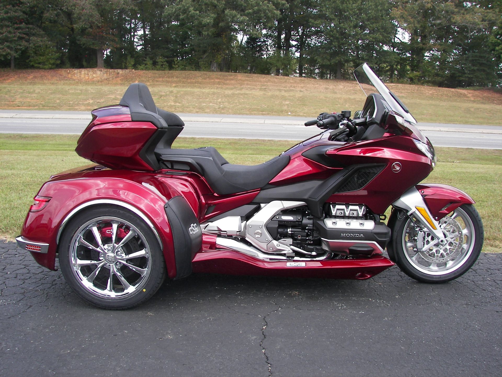 2023 Honda Gold Wing Tour Automatic DCT in Shelby, North Carolina - Photo 1