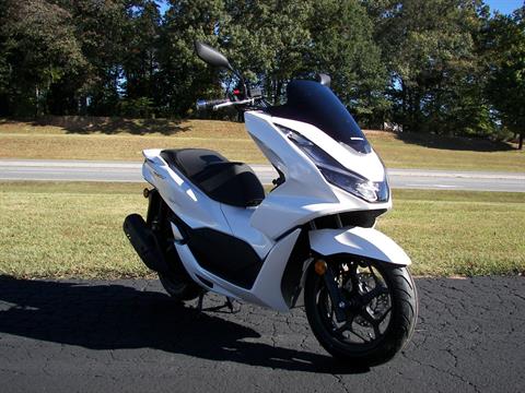 2022 Honda PCX150 ABS in Shelby, North Carolina - Photo 3