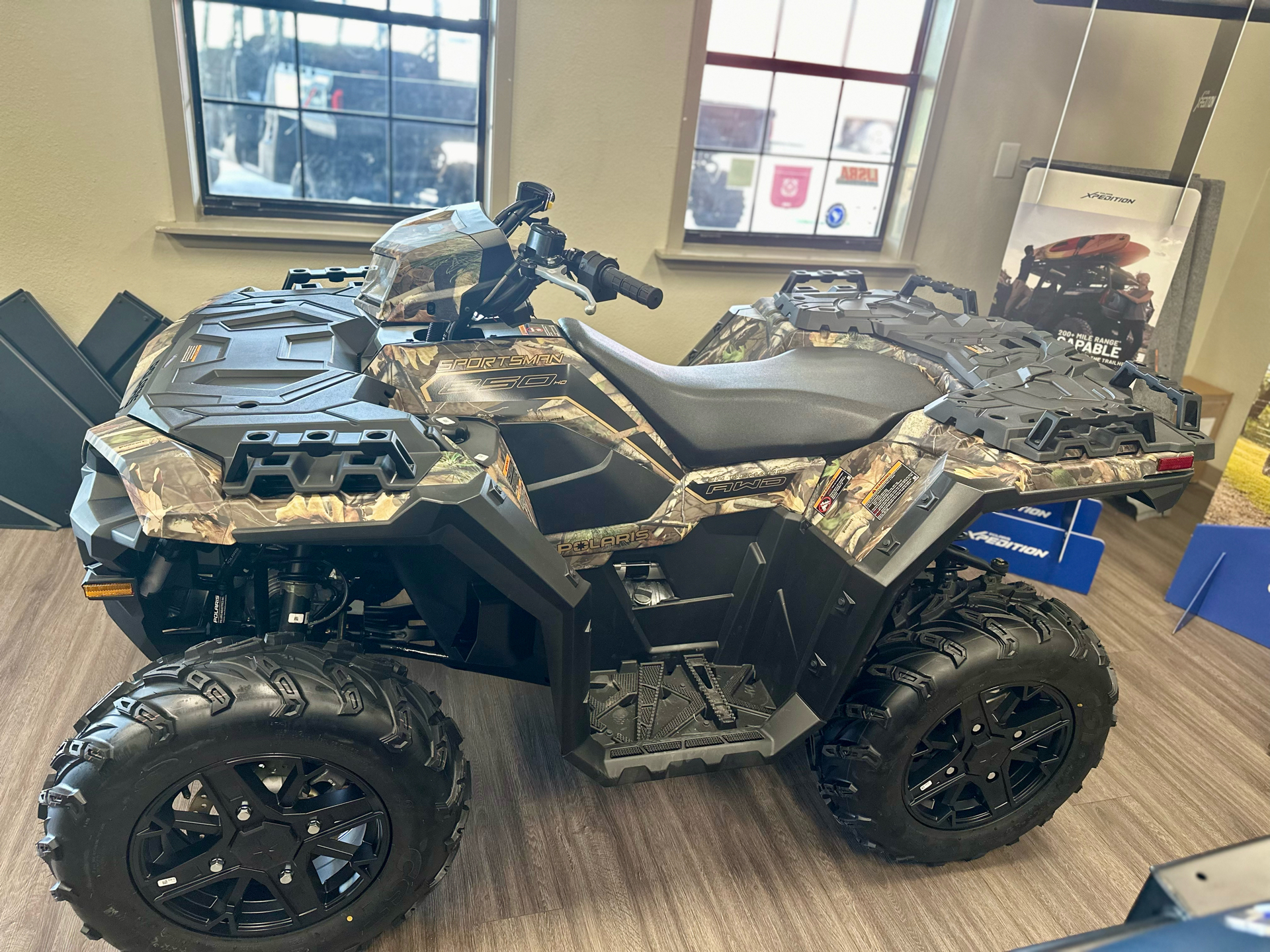 2024 Polaris Sportsman 850 Premium in Whitney, Texas - Photo 3