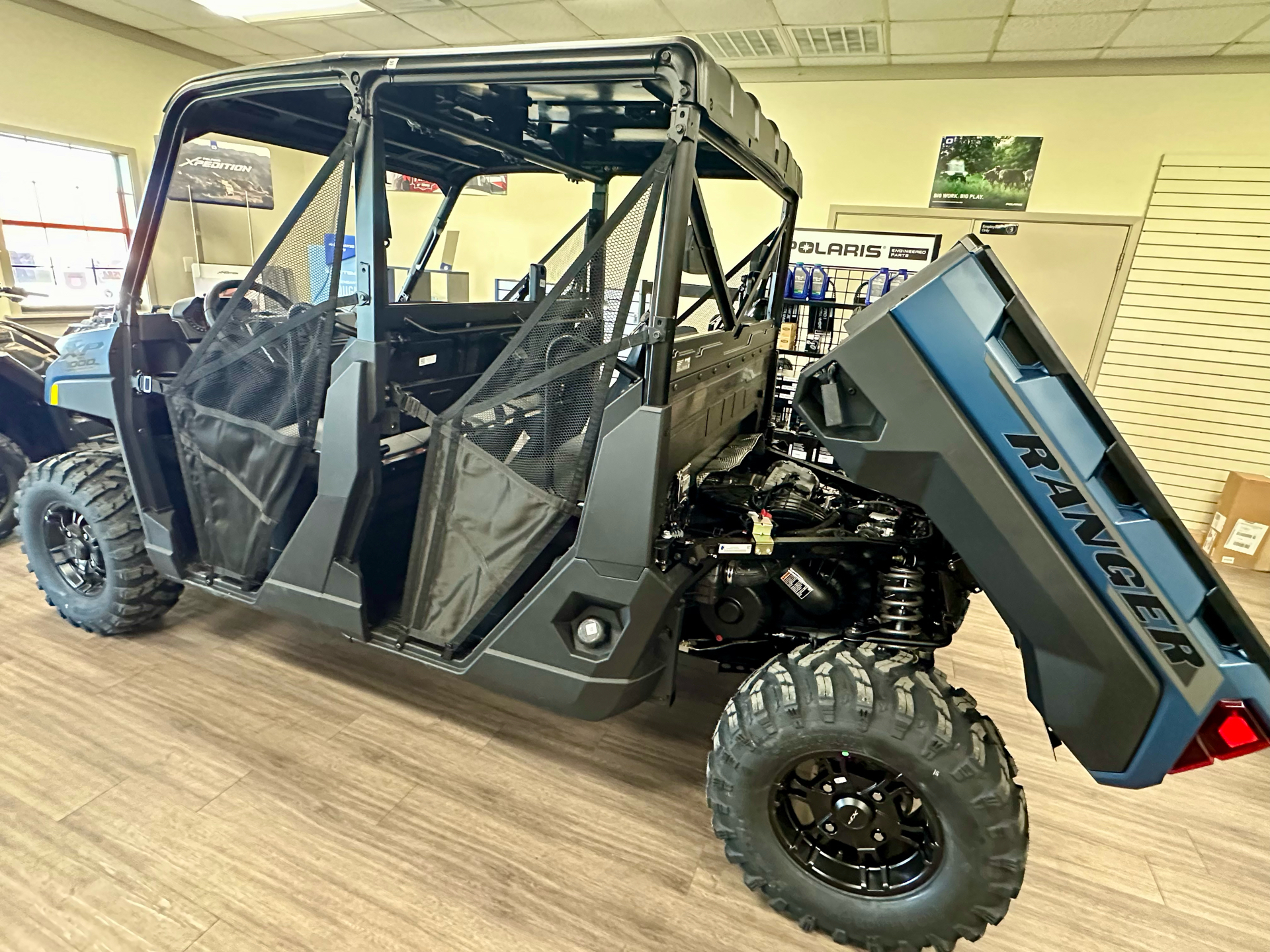 2025 Polaris Ranger Crew XP 1000 Premium in Whitney, Texas - Photo 8