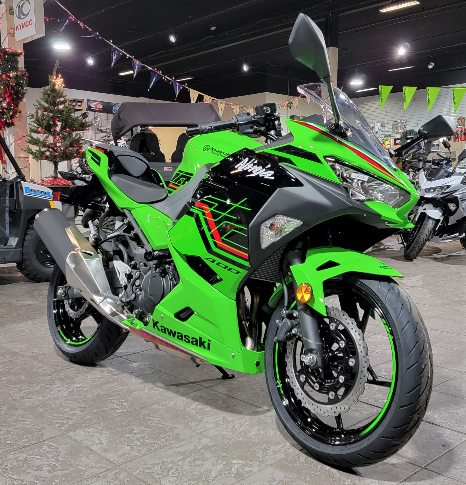 2023 Kawasaki Ninja 400 KRT Edition in Salinas, California - Photo 4