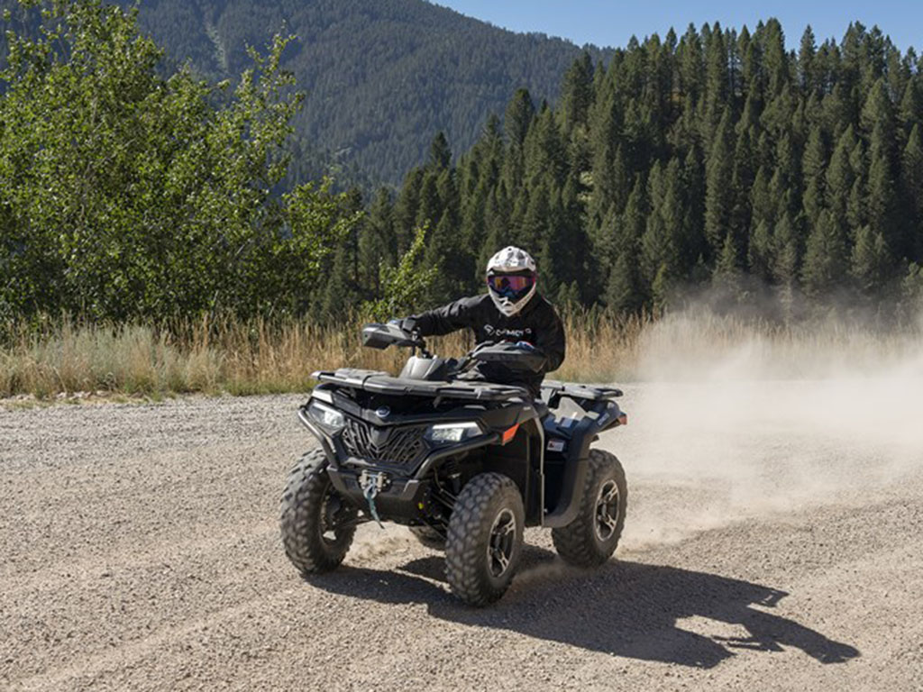 2024 CFMOTO CForce 600 4X4 EPS in Salinas, California - Photo 16