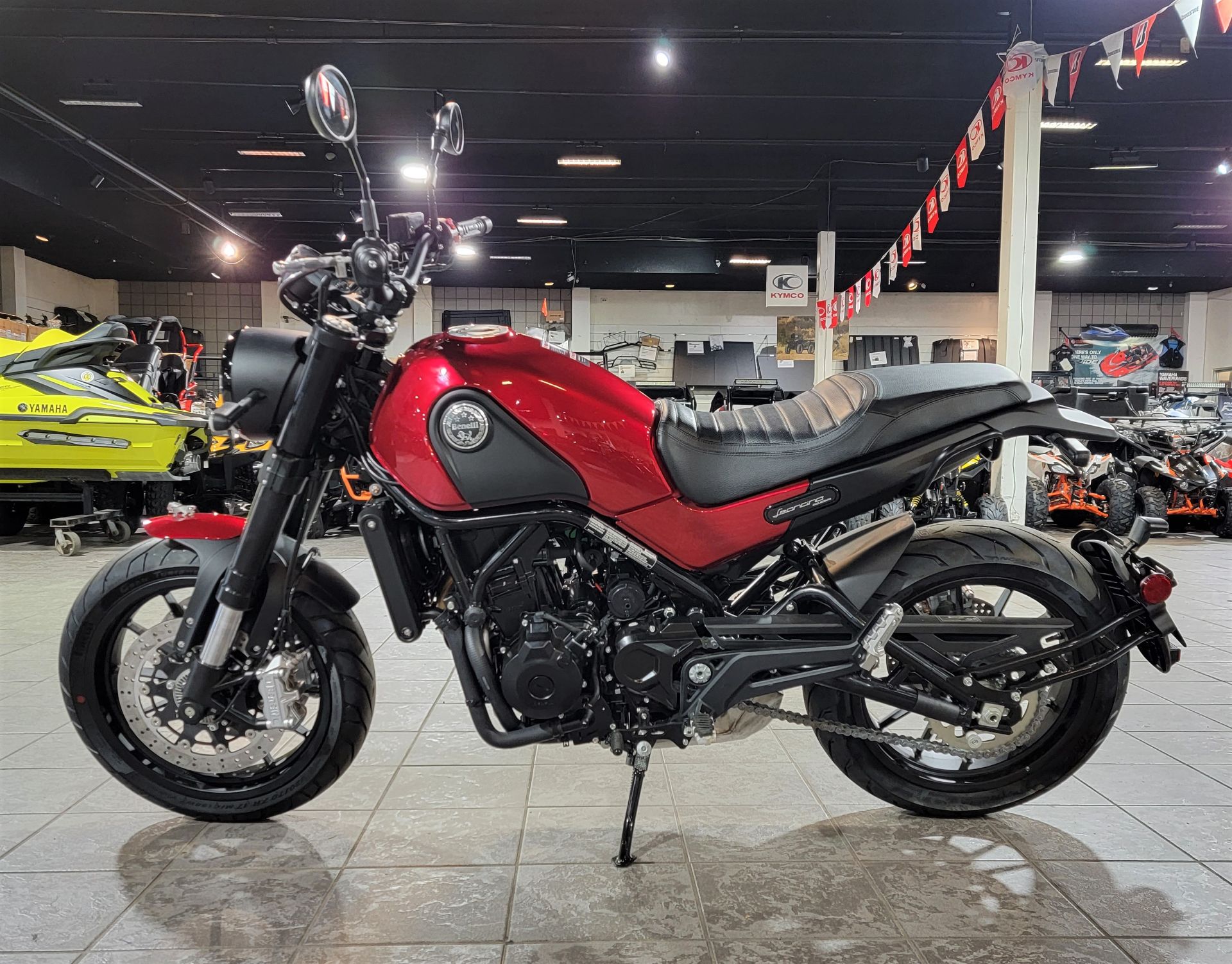 2022 Benelli Leoncino ABS in Salinas, California - Photo 2