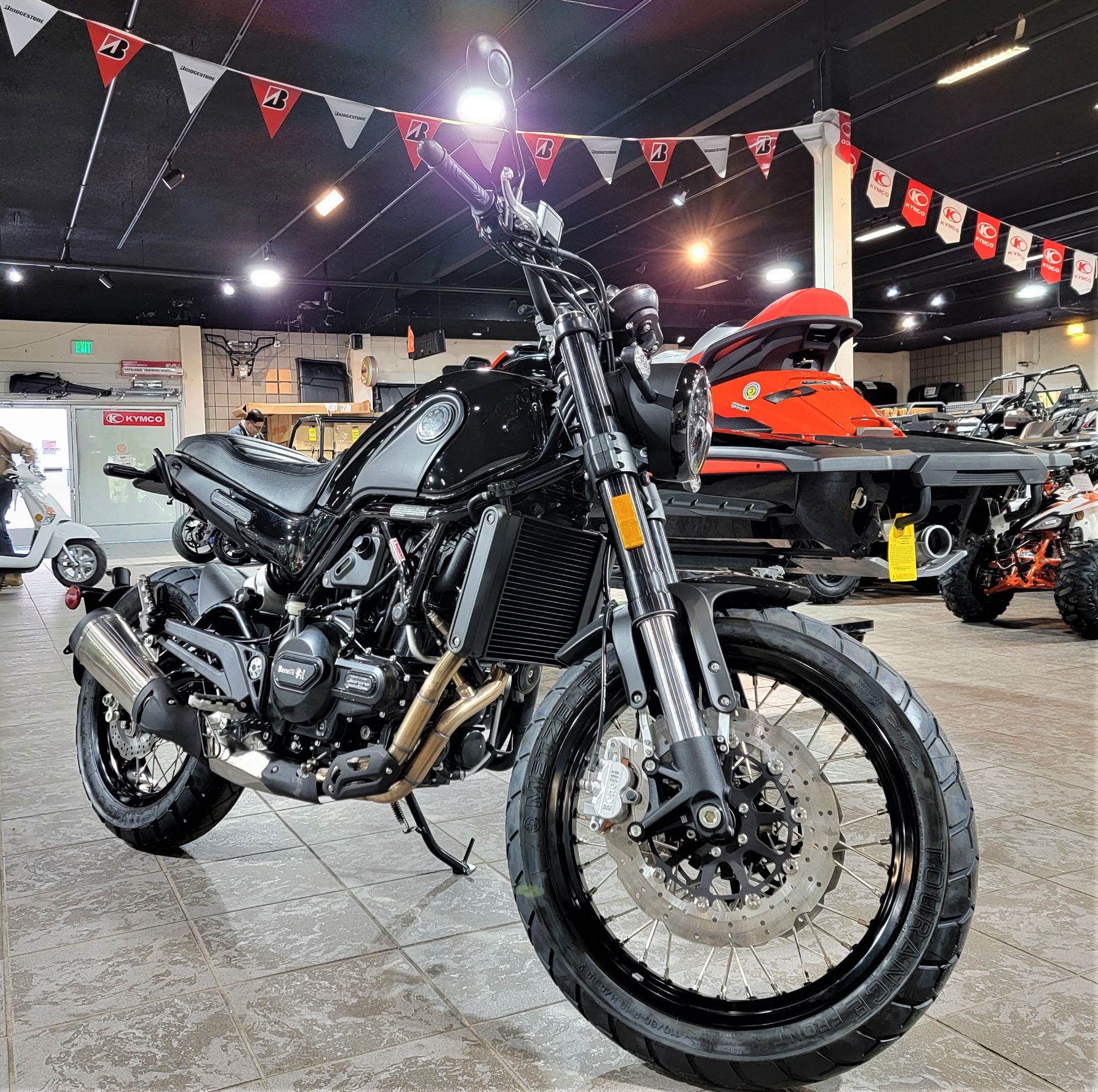 2022 Benelli Leoncino Trail ABS in Salinas, California - Photo 4