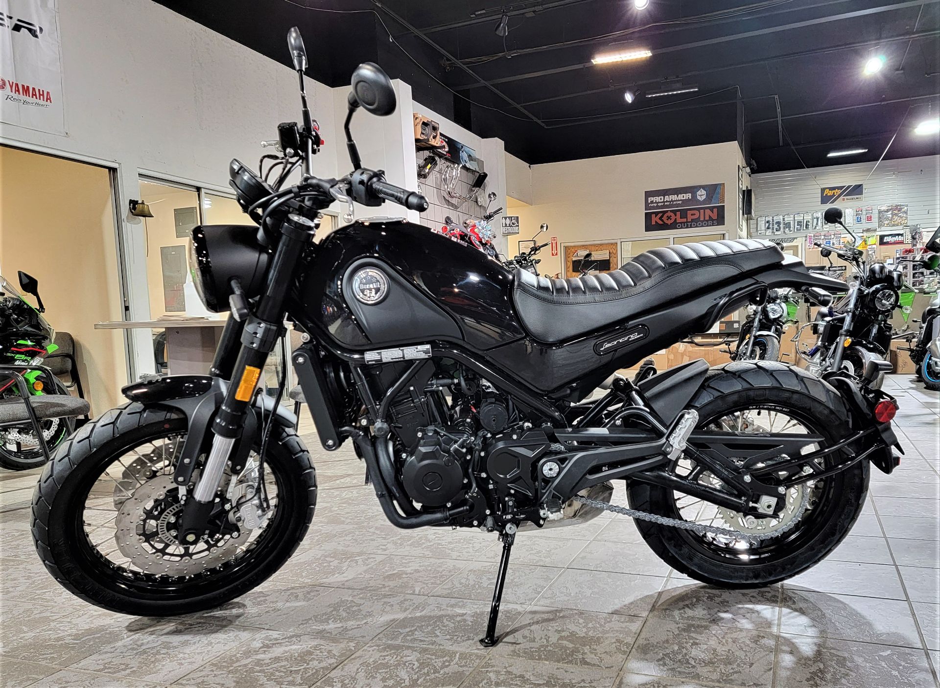 2022 Benelli Leoncino Trail ABS in Salinas, California - Photo 2