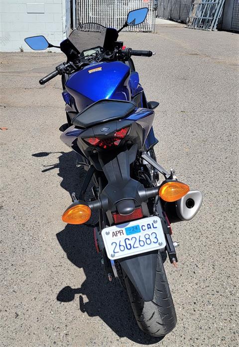 2023 Yamaha YZF-R3 ABS in Salinas, California - Photo 10