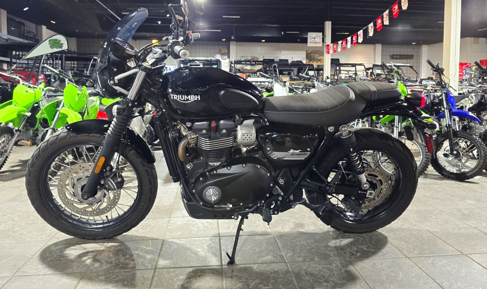 2017 Triumph Scrambler 900 in Salinas, California - Photo 3