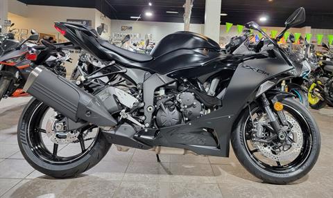 2024 Kawasaki Ninja ZX-6R ABS in Salinas, California - Photo 4