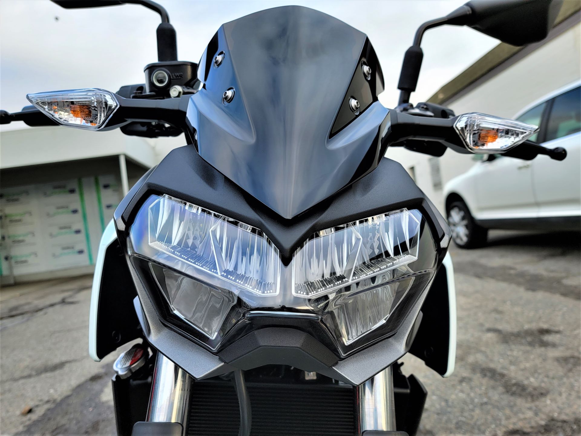 2022 Kawasaki Z400 ABS in Salinas, California - Photo 10