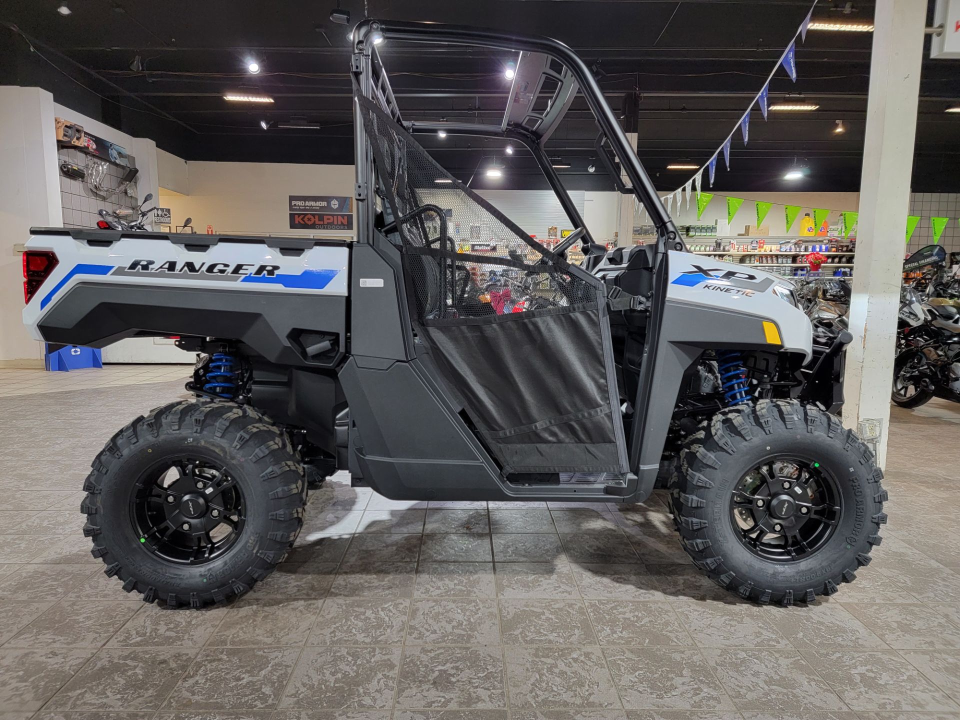 2024 Polaris Ranger XP Kinetic Ultimate in Salinas, California - Photo 3