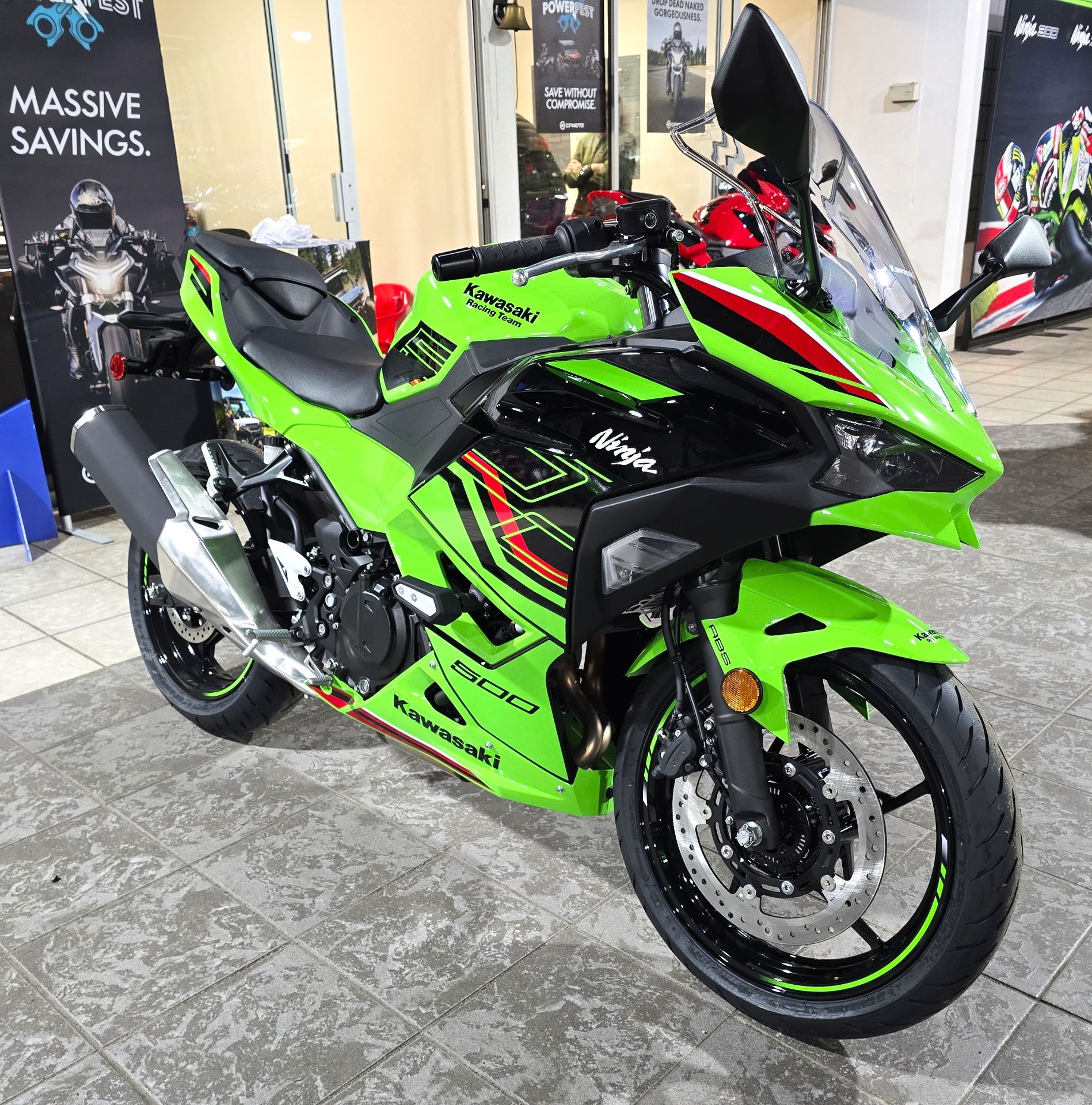2024 Kawasaki Ninja 500 KRT Edition SE ABS in Salinas, California - Photo 4