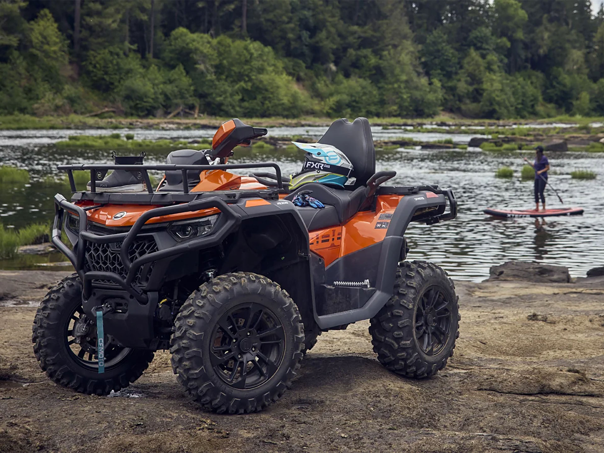 2025 CFMOTO CForce 800 Touring 4X4  EPS in Salinas, California - Photo 14