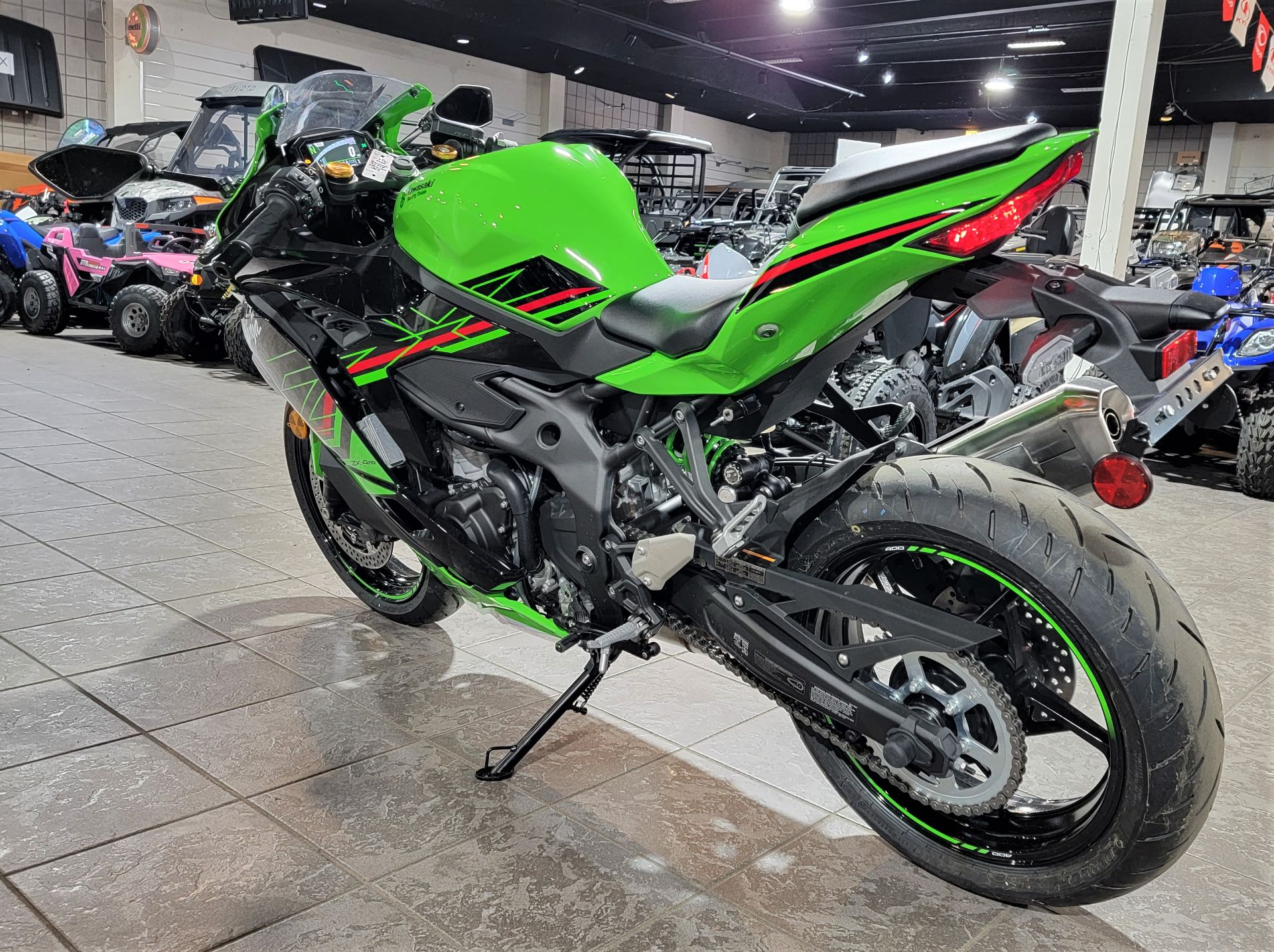 2024 Kawasaki Ninja ZX-4RR KRT Edition ABS in Salinas, California - Photo 8