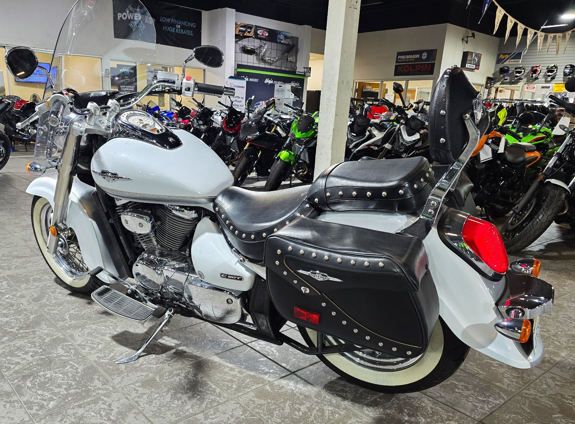 2013 Suzuki Boulevard C50T in Salinas, California - Photo 8