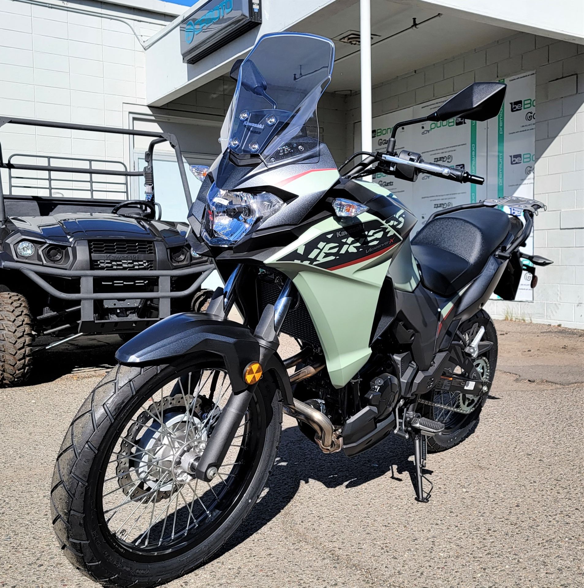 2023 Kawasaki Versys-X 300 in Salinas, California - Photo 6