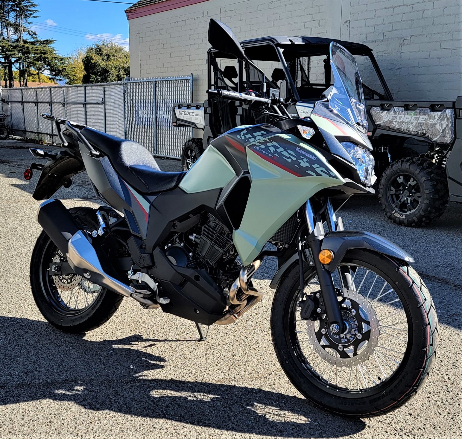 2023 Kawasaki Versys-X 300 in Salinas, California - Photo 4