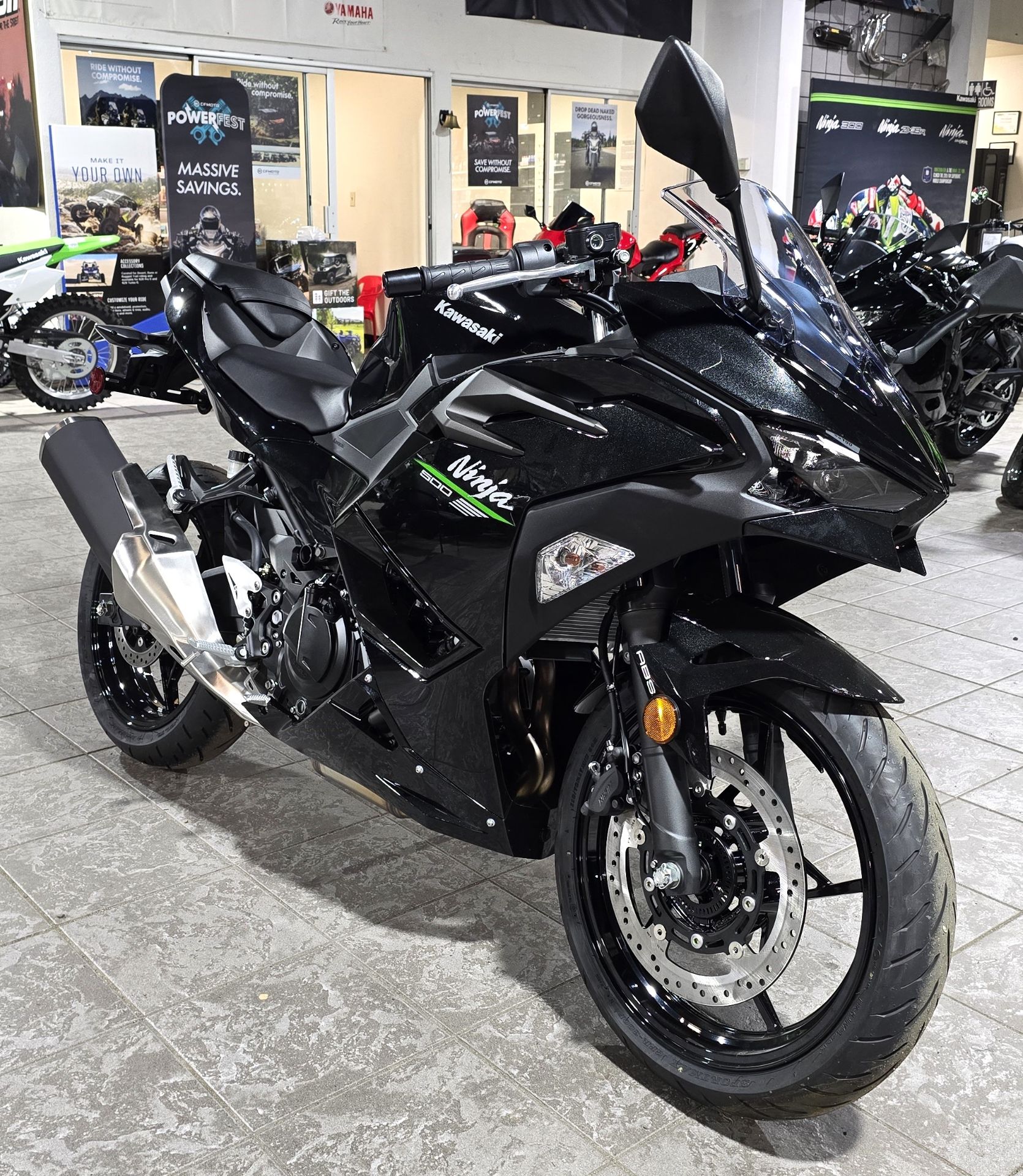 2024 Kawasaki Ninja 500 ABS in Salinas, California - Photo 3