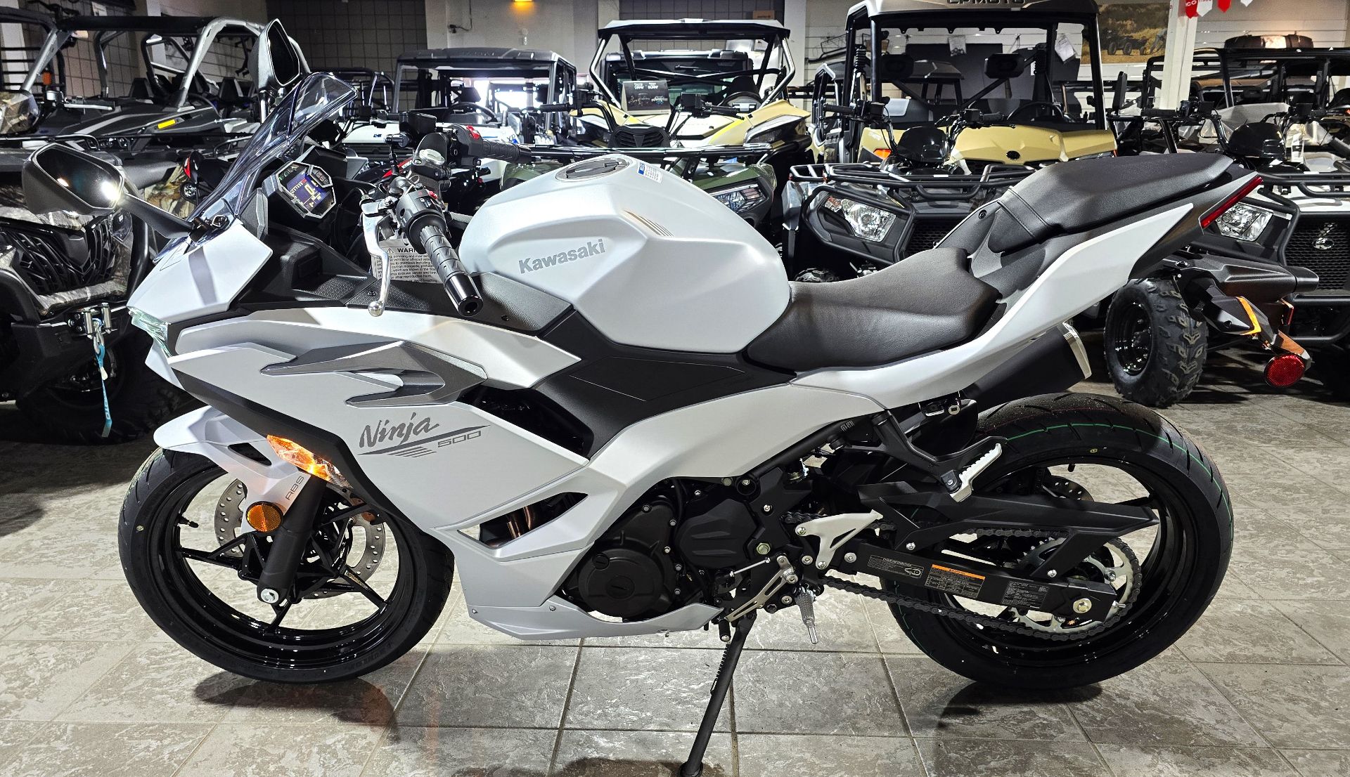 2024 Kawasaki Ninja 500 ABS in Salinas, California - Photo 3