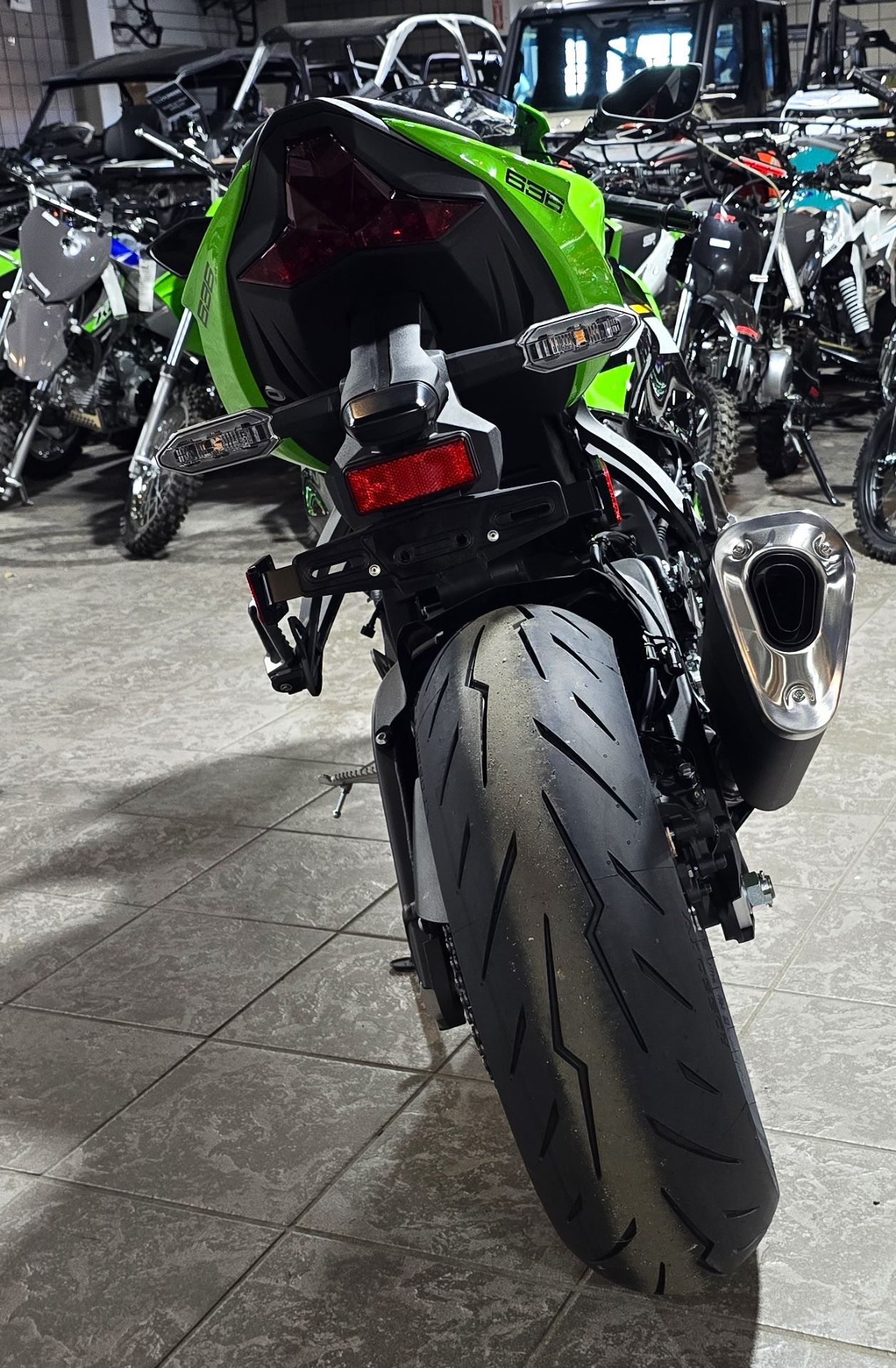 2025 Kawasaki Ninja ZX-6R KRT Edition ABS in Salinas, California - Photo 9