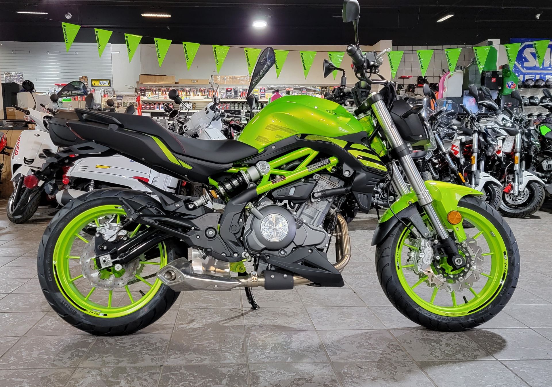 2023 Benelli 302S in Salinas, California - Photo 4