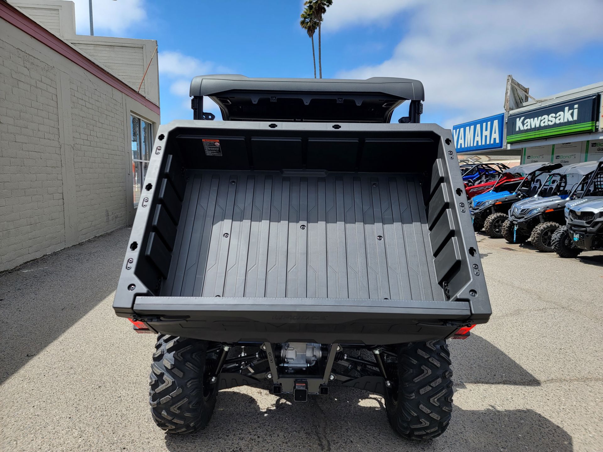 2024 CFMOTO UForce 600 4X4 EPS in Salinas, California - Photo 12