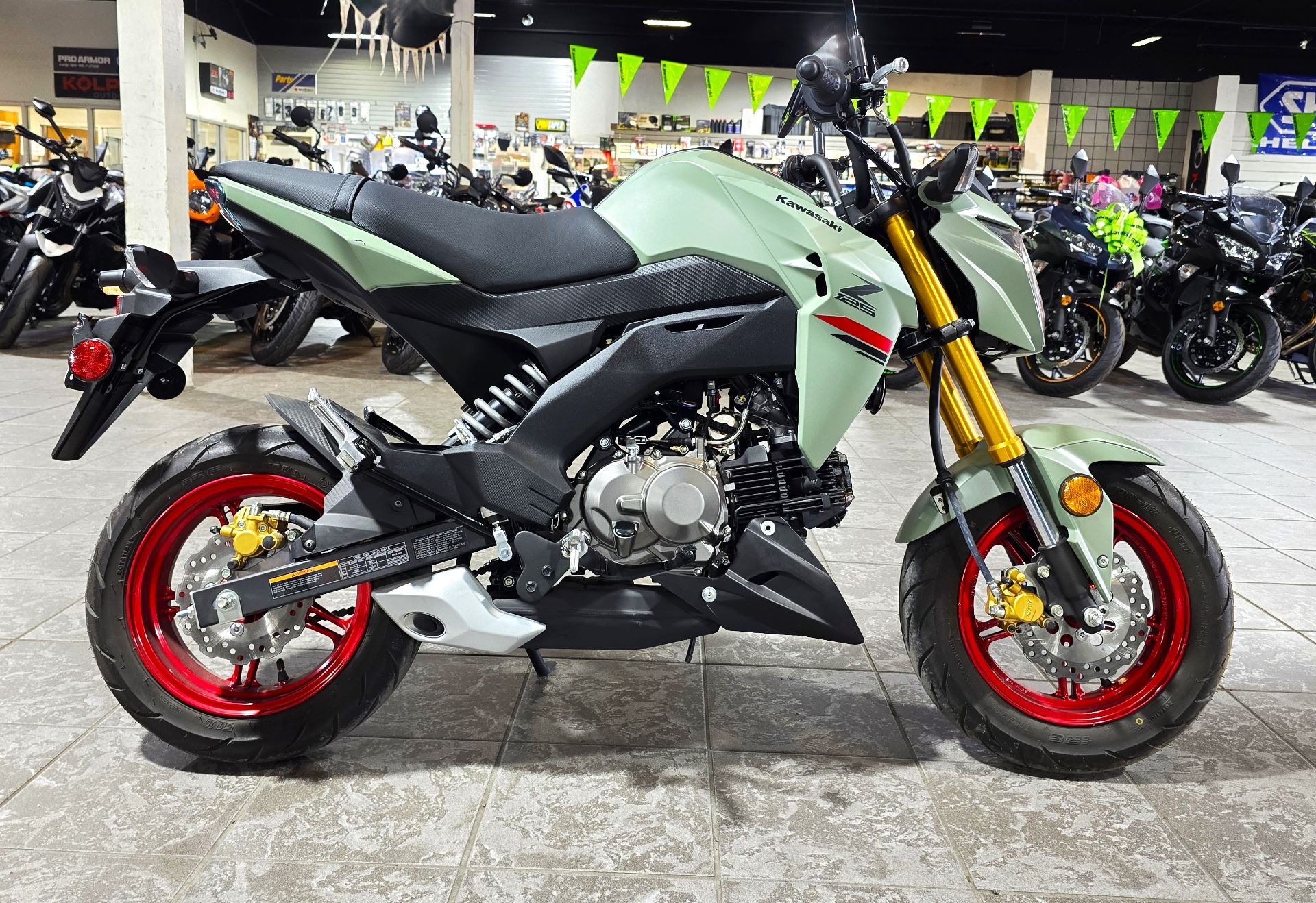 2023 Kawasaki Z125 Pro in Salinas, California - Photo 4